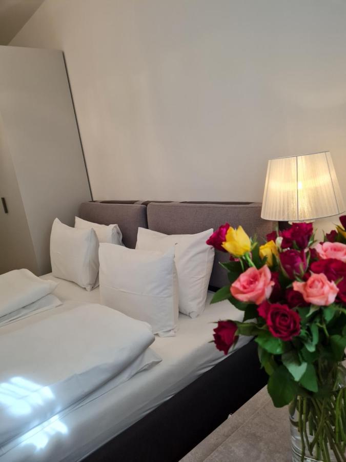 Sole Di Diana Luxury Apartments Peschiera del Garda Kültér fotó