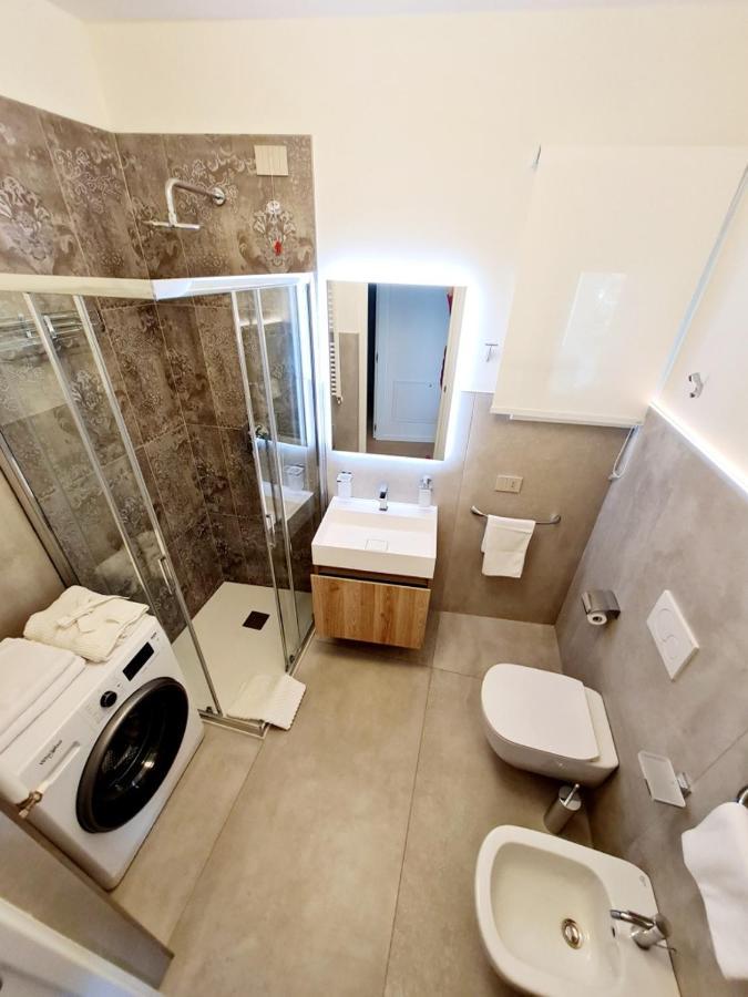 Sole Di Diana Luxury Apartments Peschiera del Garda Kültér fotó
